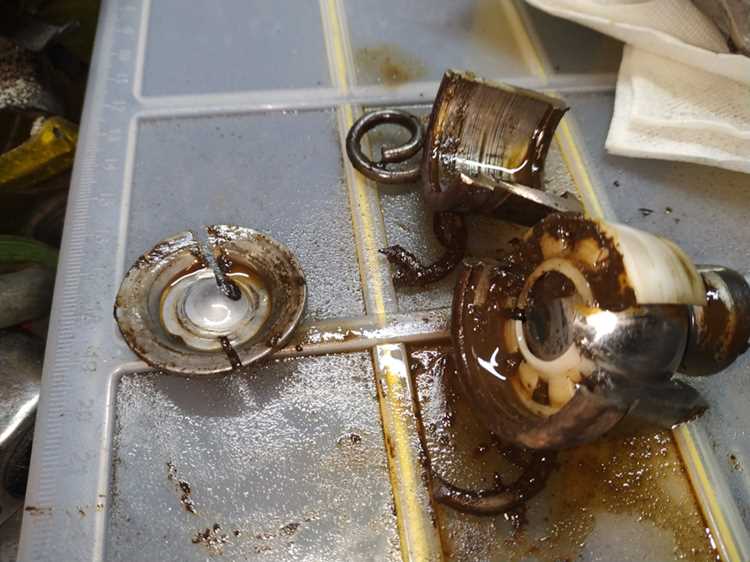 Как диагностировать утечки в системах рулевого управления